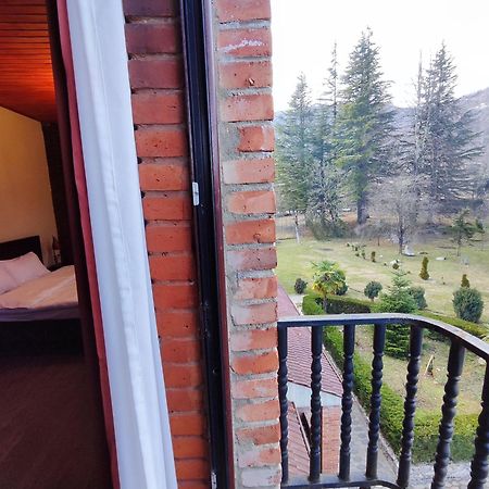 Hotel Chateau Chikovani Gordi Exterior foto