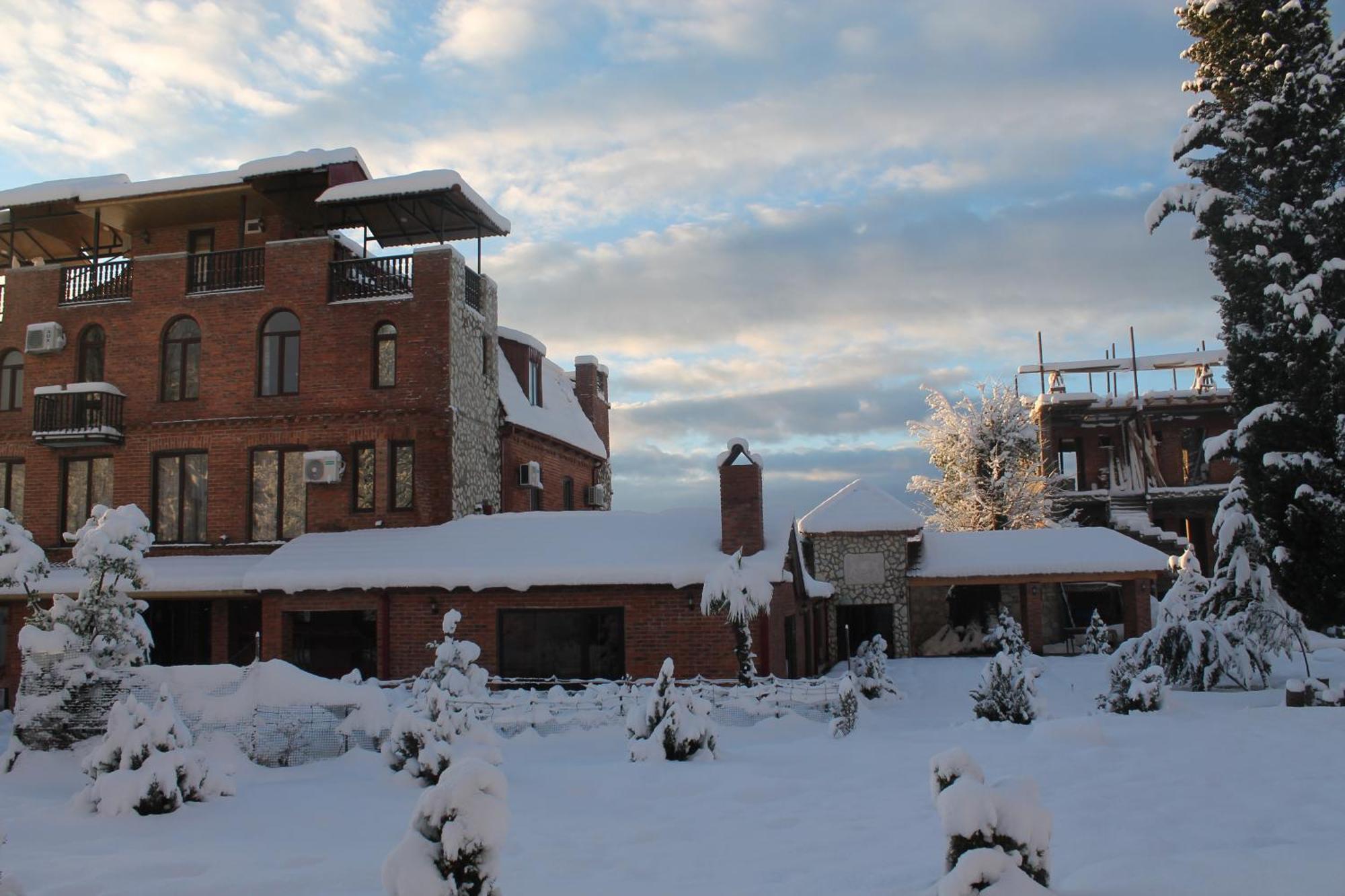 Hotel Chateau Chikovani Gordi Exterior foto